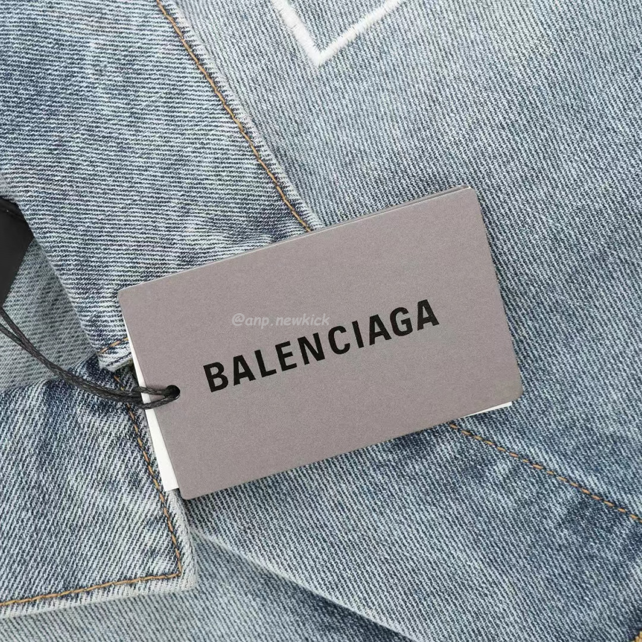 Balenciaga Retro Denim Jacket (6) - newkick.cc